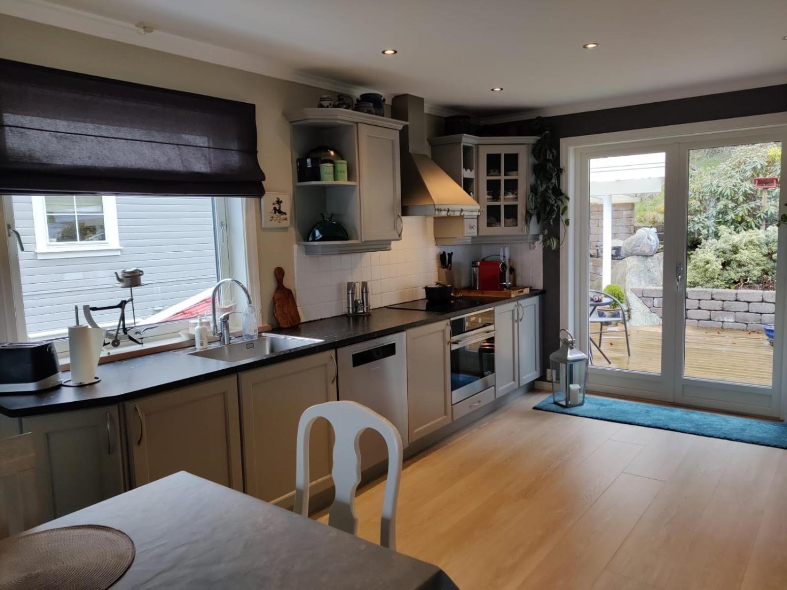Nearby Bergen, Midtunlia 27d Feriehus